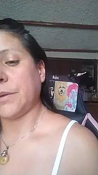 Snapshot of LucifernandaSw chatting on July 14, 2026, 8:04 pm LucifernandaSw online show from July 14, 2026, 8:04 pm