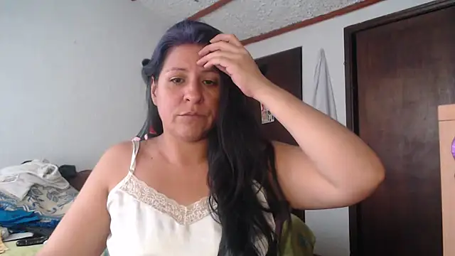 Snapshot of LucifernandaSw chatting on June 4, 2026, 2:11 pm LucifernandaSw online show from June 4, 2026, 2:11 pm