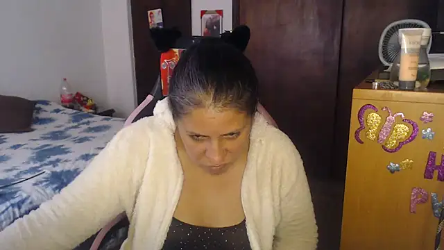 Snapshot of LucifernandaSw chatting on July 2, 2026, 12:55 pm LucifernandaSw online show from July 2, 2026, 12:55 pm