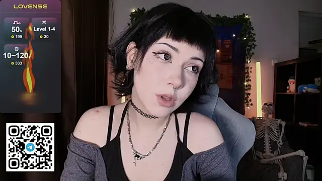Snapshot of CutieTori chatting on April 13, 2026, 9:02 am CutieTori online show from April 13, 2026, 9:02 am