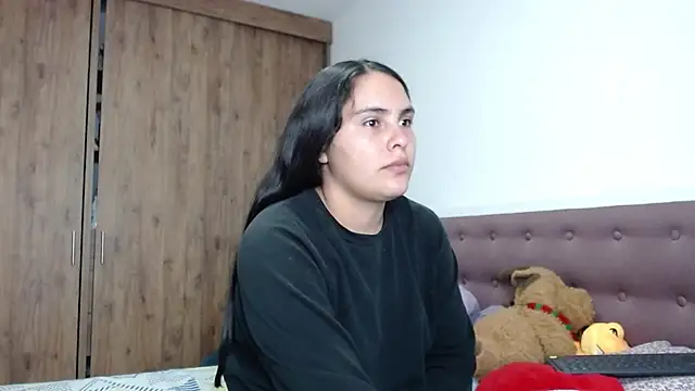 CleoAndAshley online show from March 5, 2025, 10:21 pm