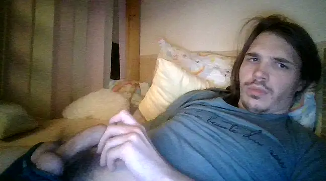 Snapshot of Davideksexy chatting on February 18, 2025, 8:14 pm Davideksexy online show from February 18, 2025, 8:14 pm