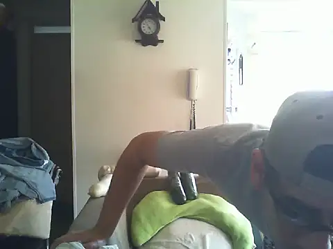 Snapshot of hubipene chatting on November 2, 2025, 4:34 pm hubipene online show from November 2, 2025, 4:34 pm
