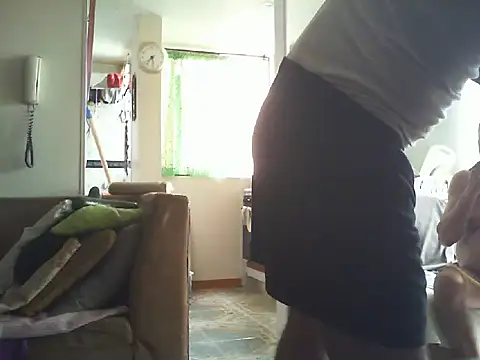 Snapshot of hubipene chatting on February 15, 2026, 9:36 pm hubipene online show from February 15, 2026, 9:36 pm