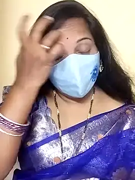 Snapshot of Susma-Telugu chatting on December 4, 2024, 5:49 pm Susma-Telugu online show from December 4, 2024, 5:49 pm