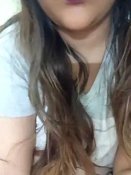 Snapshot of _Redwine_ chatting on March 1, 2025, 8:32 pm Redwine online show from March 1, 2025, 8:32 pm