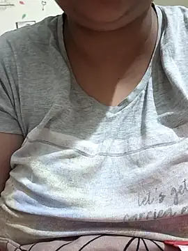 Snapshot of _Redwine_ chatting on March 18, 2025, 5:55 pm Redwine online show from March 18, 2025, 5:55 pm