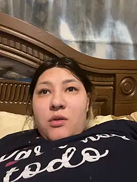 Olivialili online show from March 2, 2025, 4:36 pm