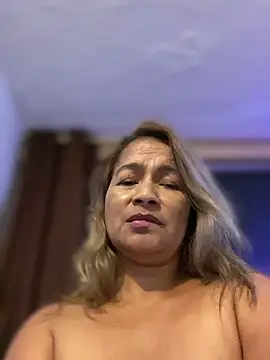 Snapshot of Jlo_69 chatting on February 4, 2025, 4:37 am Jlo 69 online show from February 4, 2025, 4:37 am
