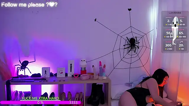 catha cat online show from October 8, 2025, 5:13 pm