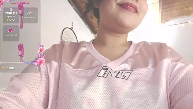 Snapshot of Amara18_ chatting on March 7, 2026, 8:36 pm Amara18 online show from March 7, 2026, 8:36 pm