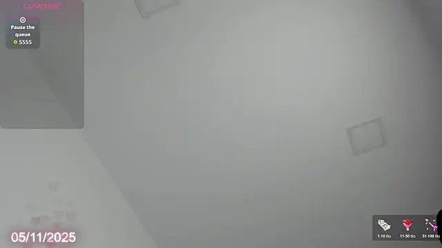 Snapshot of Karoline_Marin chatting on November 6, 2025, 4:38 am Karoline Marin online show from November 6, 2025, 4:38 am