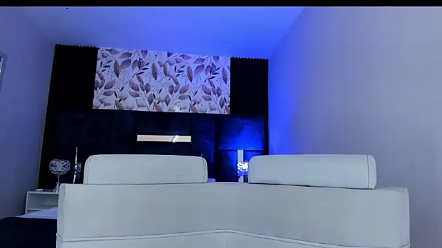 Amareto  online show from May 24, 2026, 12:38 pm