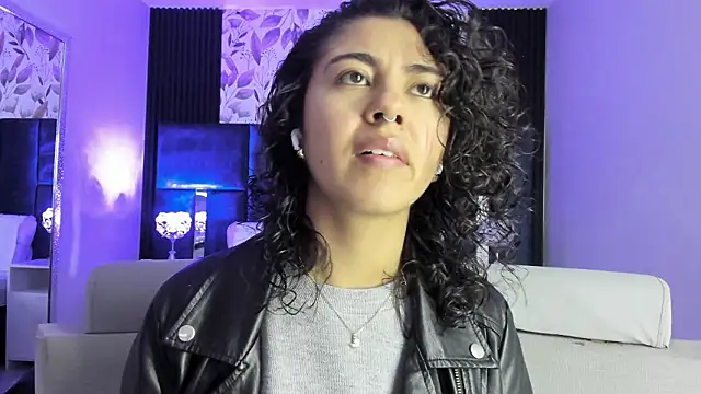 Amareto  online show from February 15, 2026, 11:42 am