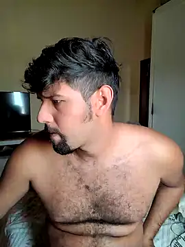 Snapshot of Luksmen chatting on December 19, 2024, 6:12 pm Luksmen online show from December 19, 2024, 6:12 pm