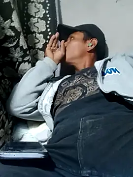 Moreno1813 online show from March 16, 2025, 6:31 am