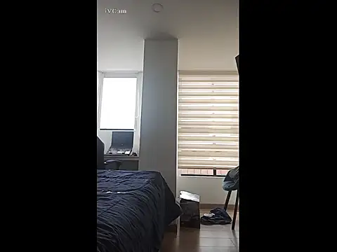 perxxxeo  online show from November 23, 2025, 2:05 pm