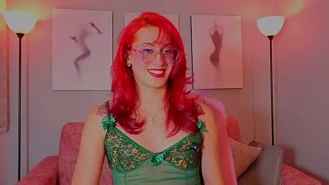 Juliana Saenzz online show from March 12, 2026, 10:36 pm