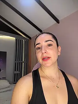 Snapshot of Victoria-And1 chatting on April 29, 2026, 1:21 am Victoria-And1 online show from April 29, 2026, 1:21 am