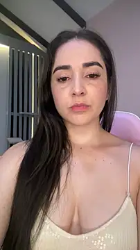 Snapshot of Victoria-And1 chatting on November 19, 2025, 1:16 am Victoria-And1 online show from November 19, 2025, 1:16 am