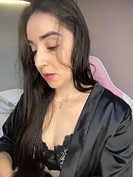 Snapshot of Victoria-And1 chatting on October 9, 2025, 1:28 am Victoria-And1 online show from October 9, 2025, 1:28 am