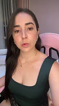 Snapshot of Victoria-And1 chatting on November 5, 2025, 1:20 am Victoria-And1 online show from November 5, 2025, 1:20 am