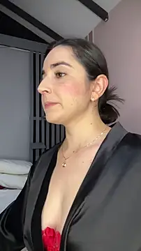 Snapshot of Victoria-And1 chatting on October 31, 2025, 1:46 am Victoria-And1 online show from October 31, 2025, 1:46 am