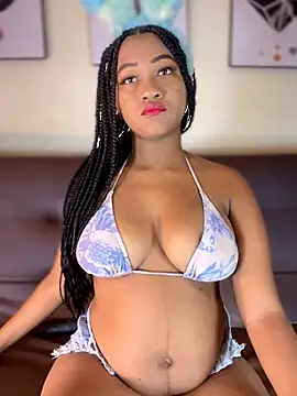 Snapshot of AleezaFrench chatting on April 4, 2026, 1:39 pm AleezaFrench online show from April 4, 2026, 1:39 pm