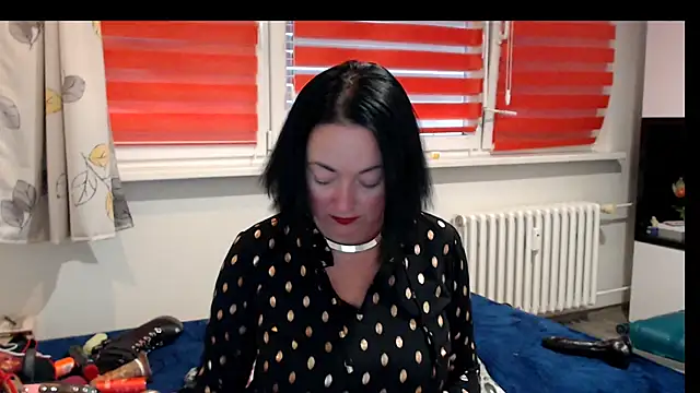 Snapshot of Alexie33 chatting on July 22, 2026, 10:50 am Alexie33 online show from July 22, 2026, 10:50 am