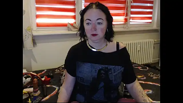 Snapshot of Alexie33 chatting on February 24, 2026, 8:59 am Alexie33 online show from February 24, 2026, 8:59 am