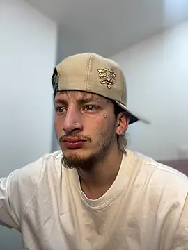 Scott sex7 online show from March 15, 2026, 6:04 pm