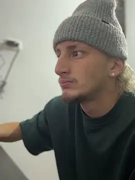 Scott sex7 online show from February 27, 2026, 3:29 am