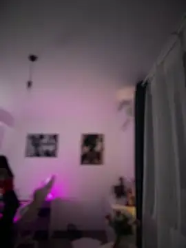 Snapshot of Simply_the_best chatting on March 13, 2026, 5:07 pm Simply the best online show from March 13, 2026, 5:07 pm