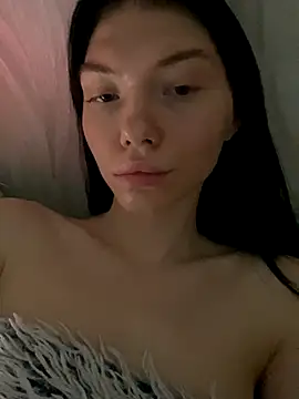 Snapshot of Lisaaa_Alisa chatting on October 6, 2025, 10:10 pm Lisaaa Alisa online show from October 6, 2025, 10:10 pm