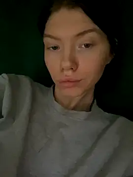 Snapshot of Lisaaa_Alisa chatting on November 23, 2025, 2:43 am Lisaaa Alisa online show from November 23, 2025, 2:43 am