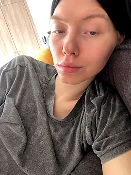 Snapshot of Lisaaa_Alisa chatting on December 14, 2025, 6:52 am Lisaaa Alisa online show from December 14, 2025, 6:52 am