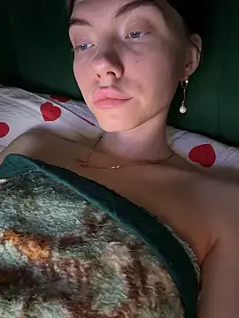 Snapshot of Lisaaa_Alisa chatting on March 31, 2026, 10:34 pm Lisaaa Alisa online show from March 31, 2026, 10:34 pm