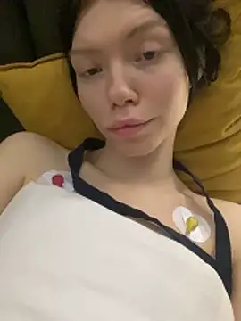 Snapshot of Lisaaa_Alisa chatting on December 19, 2025, 4:42 pm Lisaaa Alisa online show from December 19, 2025, 4:42 pm