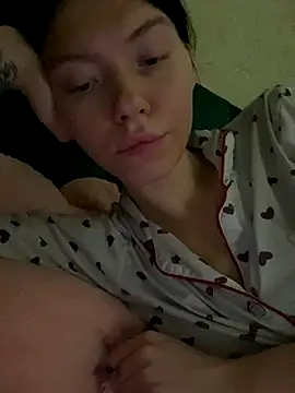 Snapshot of Lisaaa_Alisa chatting on November 28, 2025, 9:15 pm Lisaaa Alisa online show from November 28, 2025, 9:15 pm