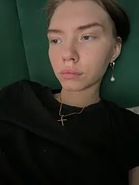 Lisaaa Alisa online show from May 16, 2026, 10:36 am