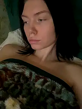 Snapshot of Lisaaa_Alisa chatting on November 13, 2025, 4:05 am Lisaaa Alisa online show from November 13, 2025, 4:05 am