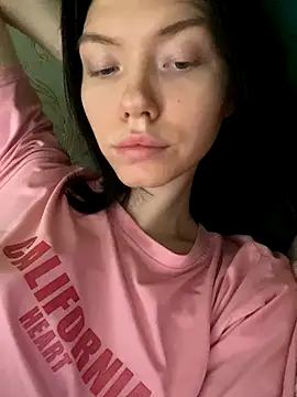 Snapshot of Lisaaa_Alisa chatting on November 11, 2025, 4:07 am Lisaaa Alisa online show from November 11, 2025, 4:07 am