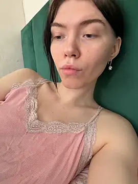 Snapshot of Lisaaa_Alisa chatting on March 6, 2026, 4:40 am Lisaaa Alisa online show from March 6, 2026, 4:40 am