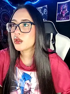 Snapshot of Janna_mnt chatting on November 18, 2025, 3:54 am Janna mnt online show from November 18, 2025, 3:54 am