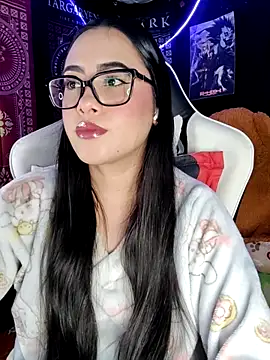 Snapshot of Janna_mnt chatting on November 30, 2025, 4:35 am Janna mnt online show from November 30, 2025, 4:35 am