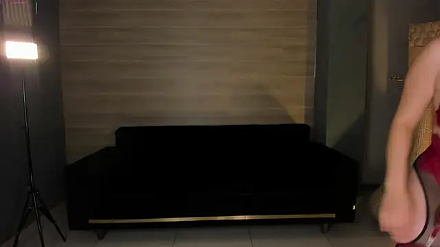 DominiqueVega online show from December 13, 2025, 10:38 pm