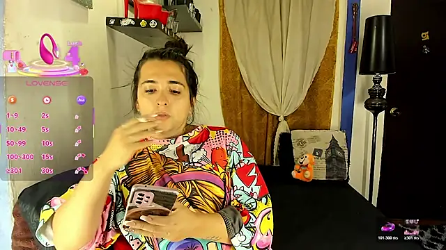 SARAMISHA online show from February 21, 2026, 5:26 pm