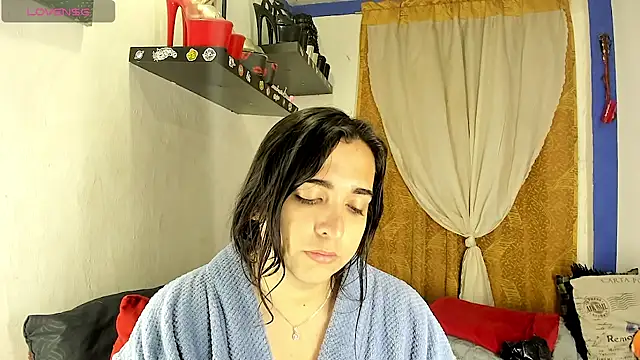 SARAMISHA online show from March 22, 2026, 5:03 pm