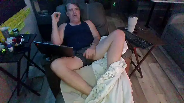 Snapshot of lateniter chatting on October 30, 2025, 12:03 pm lateniter online show from October 30, 2025, 12:03 pm