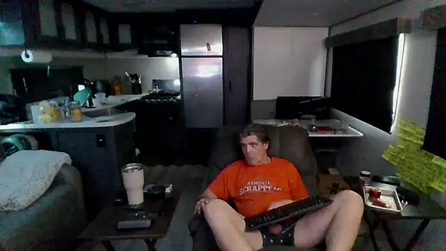 lateniter online show from February 14, 2026, 11:38 pm